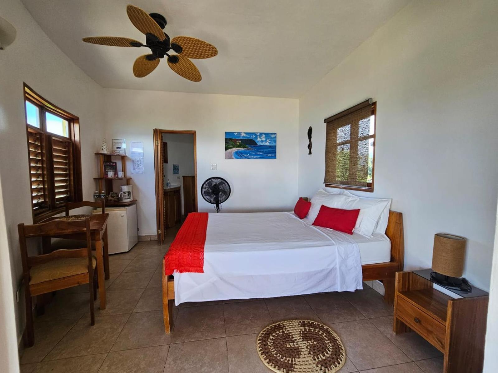 Kudehya Guesthouse Treasure Beach Esterno foto