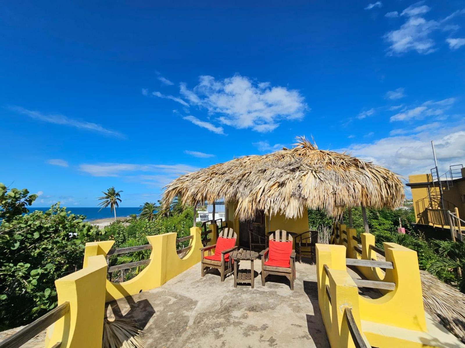 Kudehya Guesthouse Treasure Beach Esterno foto